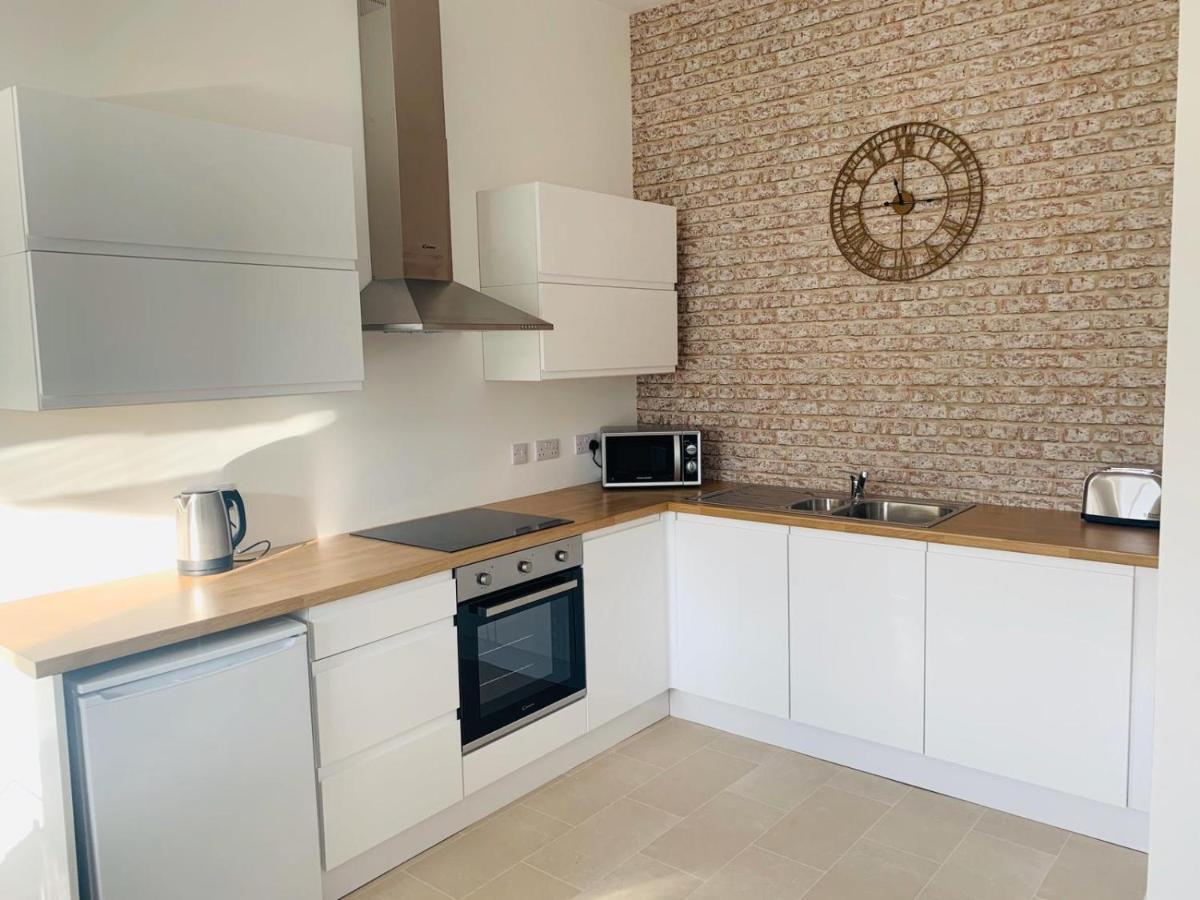Ferry House Appartement Pembroke Dock Buitenkant foto